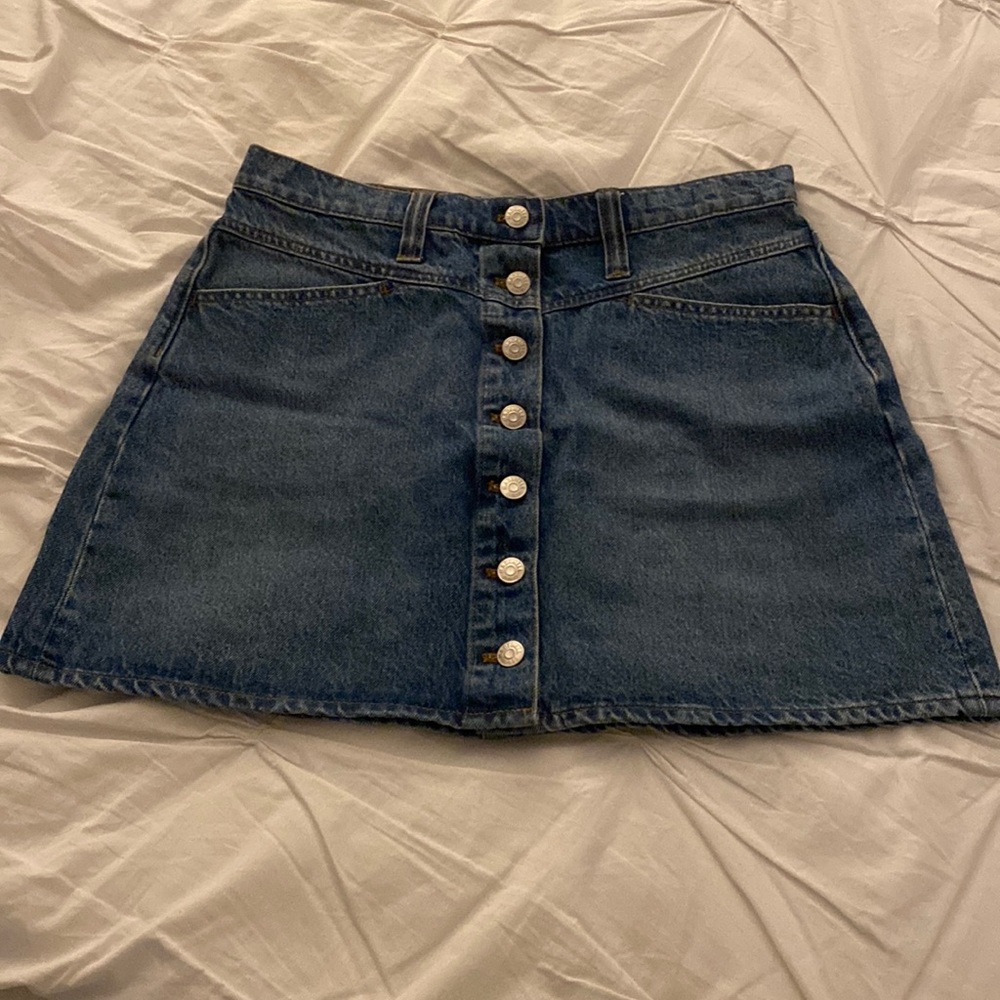 Madewell size 29 button up denim mini skirt, like new condition